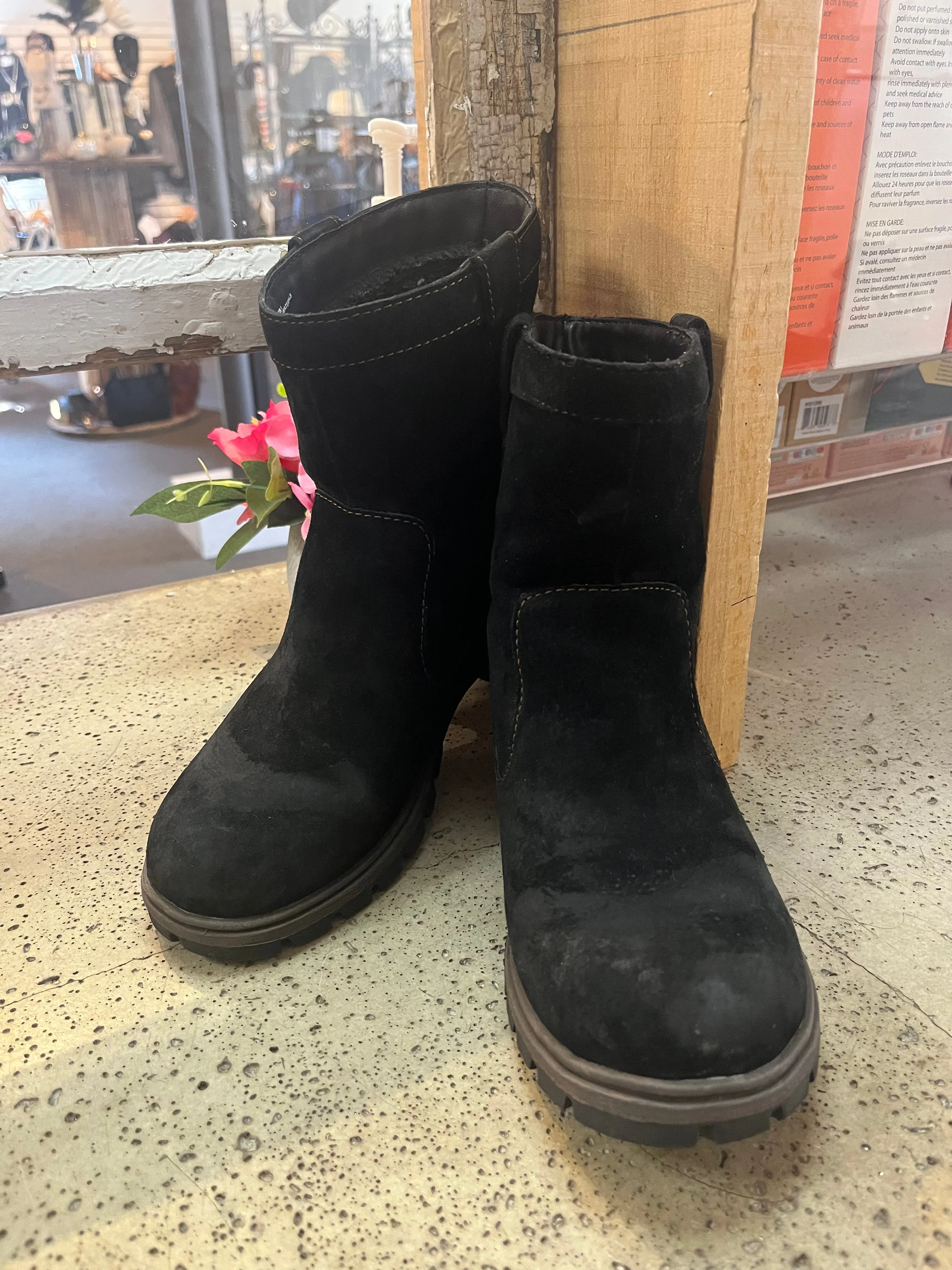 Black Suede Winter Boots (Size 6)