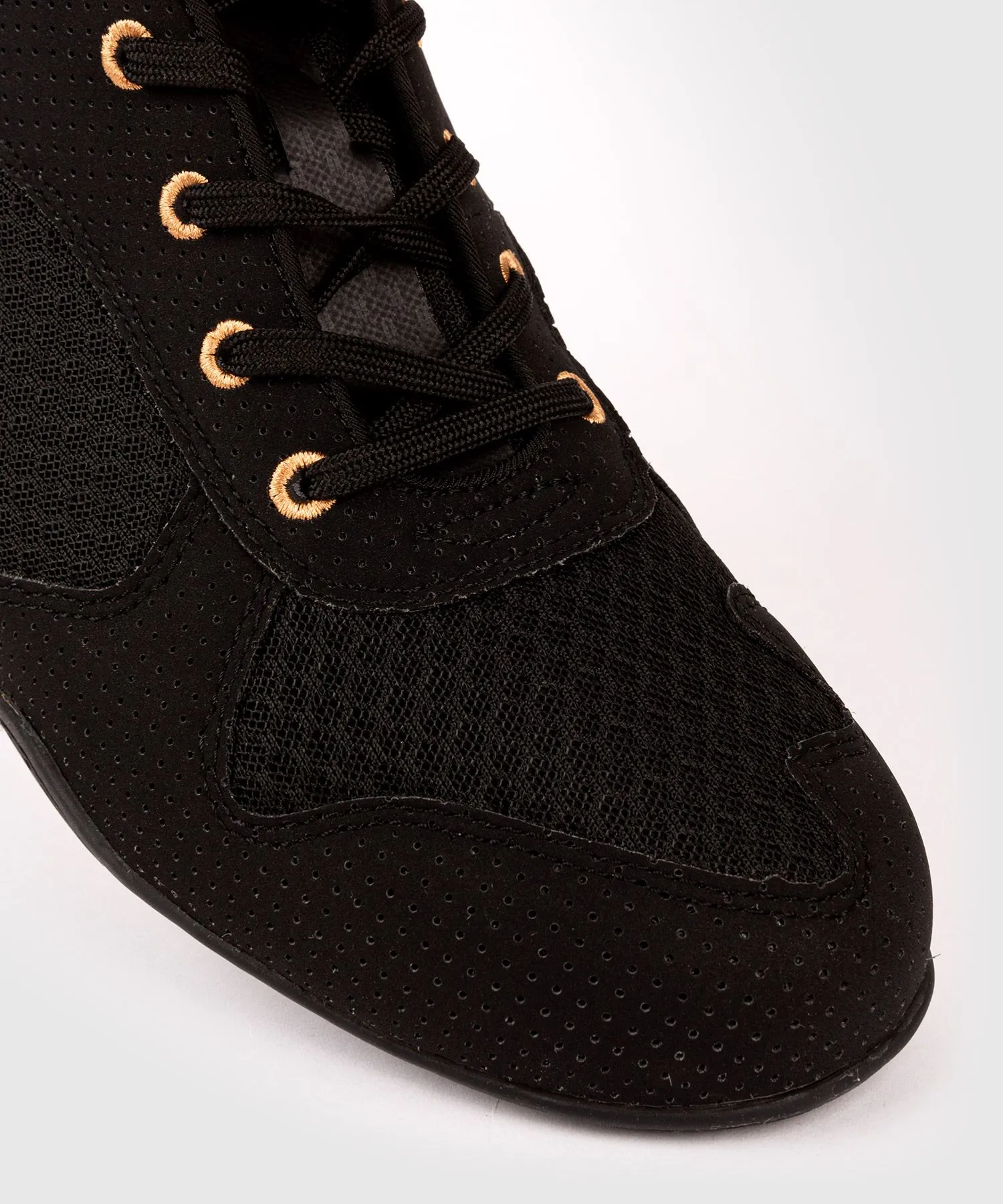 Venum Elite Black/Gold Boxing Shoes