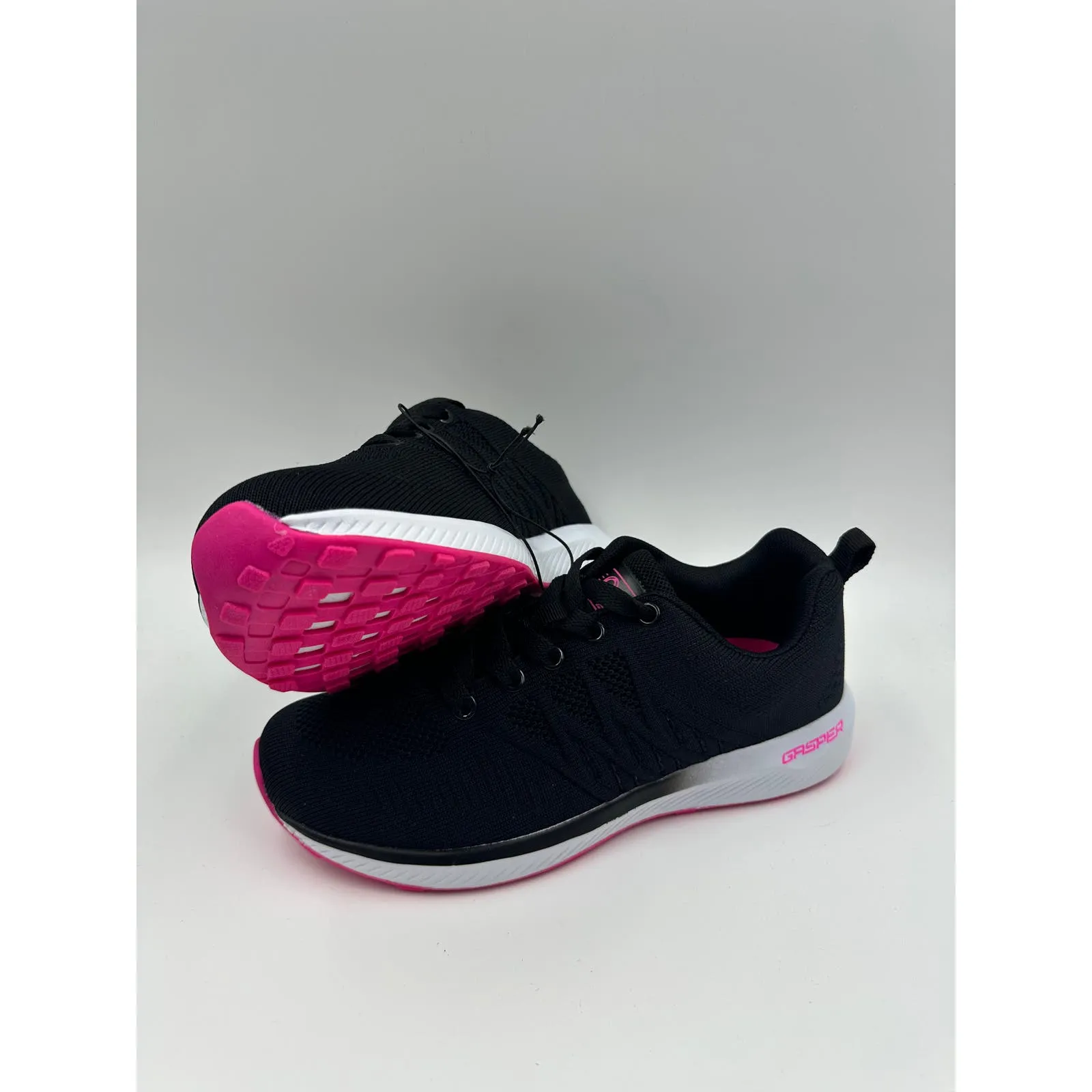 Women's Size 6, Black Running Sneaker w/ Pink Tread & Black to White Ombre Sole