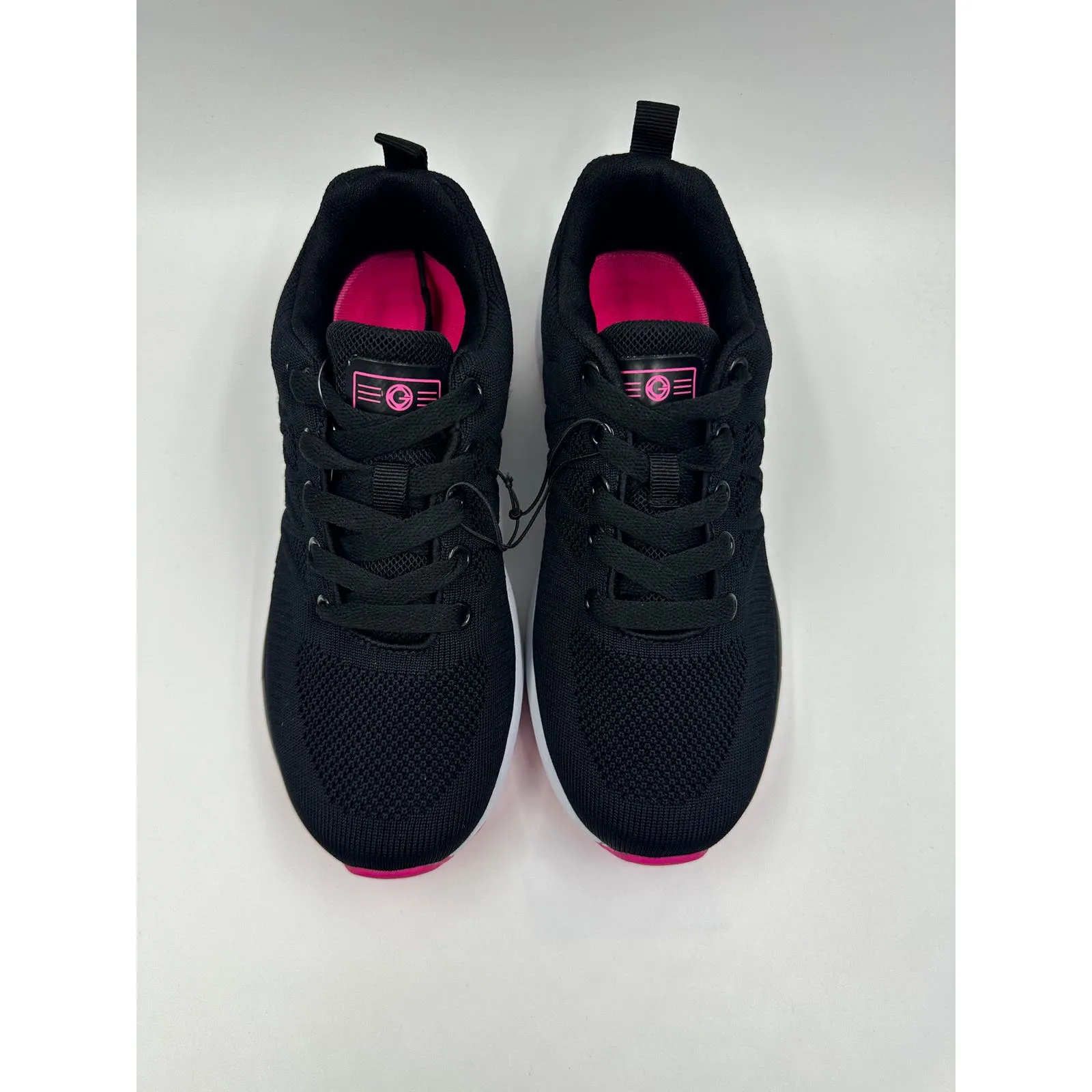 Women's Size 6, Black Running Sneaker w/ Pink Tread & Black to White Ombre Sole